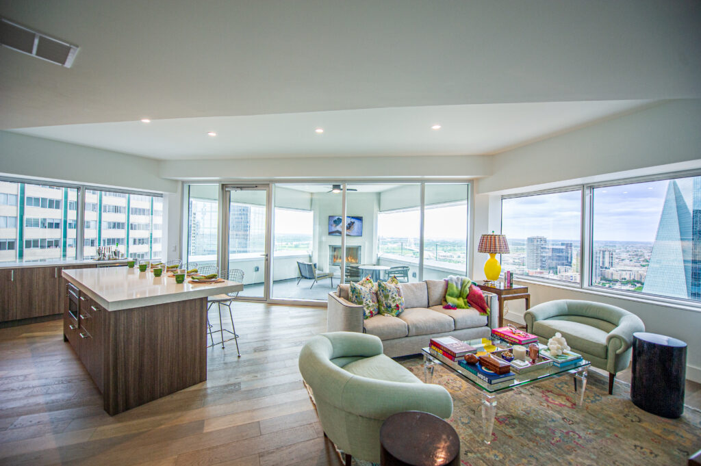 GC Residential Multi-Family 3 - The Sinclair - Brasfield & Gorrie.jpg a photo of the inside of a building