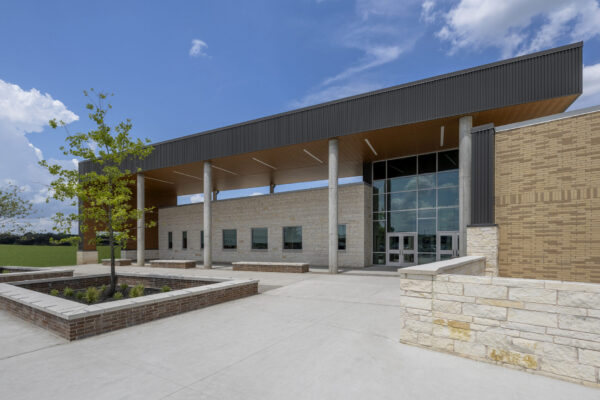 GC - Educational Facilities 4 - Waco High School - Rogers-O'Brien Construction